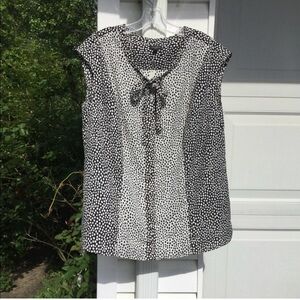 NWT Talbots Fun Polka Dot Black & White Tie Blouse
